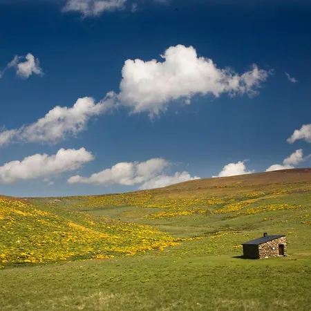 Rst. Padornelo 酒店 2*