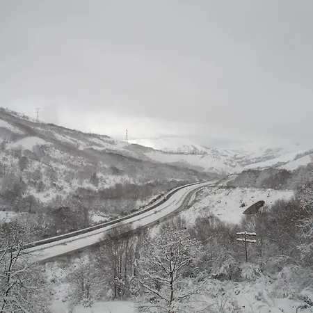 Rst. Padornelo 酒店 Padornelo (Castile and Leon)